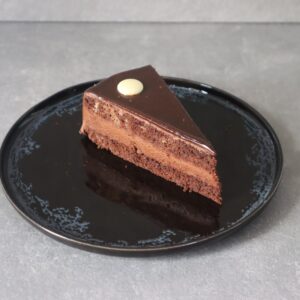 Devil's Cake (Dilim)